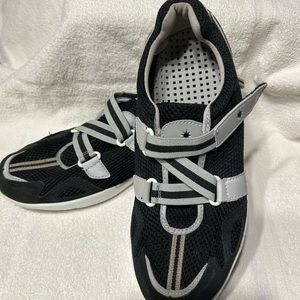 Sand n Surf beach Shoes